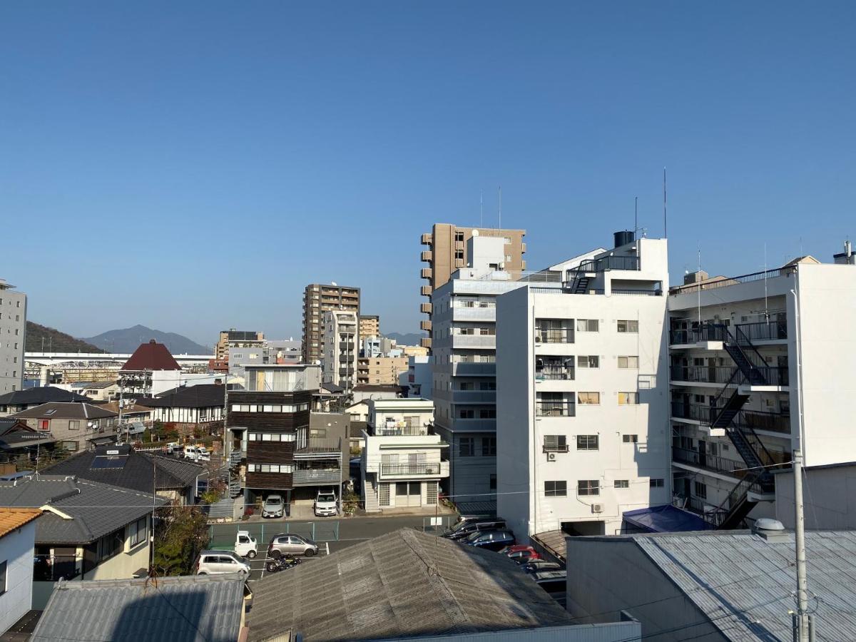 Ouchi Hotel Yokogawa Hiroshima Buitenkant foto